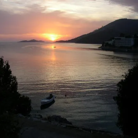 アパート Morgen ブラー